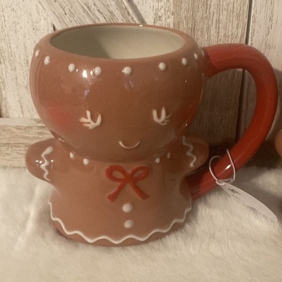 Target 2021 Threshold Gingerbread Mugs - Picture 2 of 7